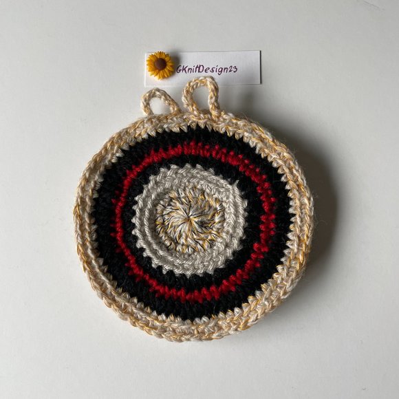 Handmade crochet gift pot holders bundle of 5 - Picture 6 of 12